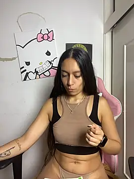 DulceLatinaxo online show from 07/07/26, 06:47