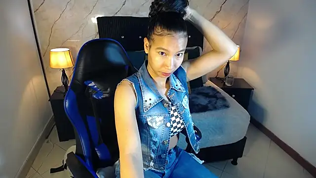 hasley cute online show from 05/06/26, 07:30