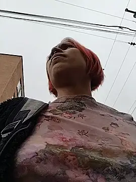 Mia 0-4 online show from 04/15/26, 08:20