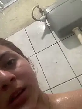 Snapshot of Gatanobanho chatting on 04/06/26, 09:49 Gatanobanho online show from 04/06/26, 09:49