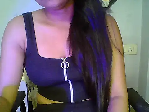 Saxy Mony002 online show from 06/18/26, 04:24