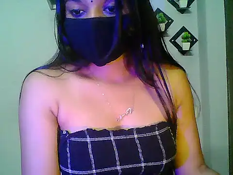 Saxy Mony002 online show from 07/28/26, 08:52