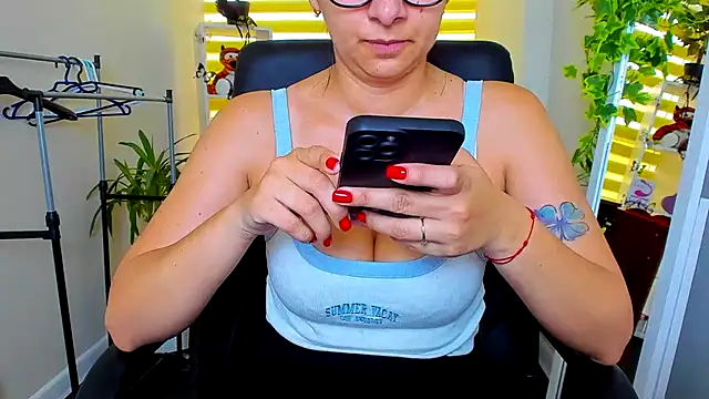 Tianniaa online show from 06/23/26, 07:39