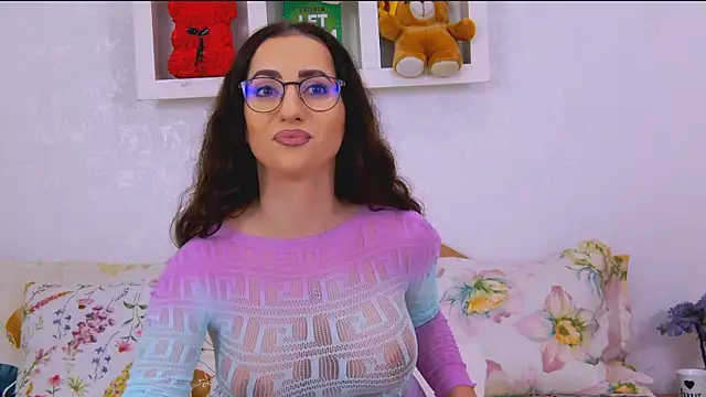 KarolDolly05 online show from 05/04/26, 01:51