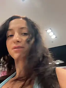 Snapshot of KarolDolly05 chatting on 07/08/26, 04:55 KarolDolly05 online show from 07/08/26, 04:55