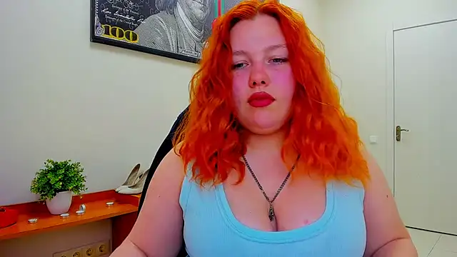 Snapshot of Aillia-Rous chatting on 05/16/26, 06:43 Aillia-Rous online show from 05/16/26, 06:43
