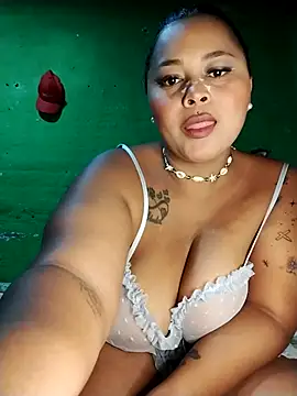 Snapshot of Nikita_Glam chatting on 07/02/26, 03:17 Nikita Glam online show from 07/02/26, 03:17
