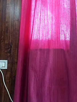 Snapshot of cute_dimple0 chatting on 04/09/26, 04:12 cute dimple0 online show from 04/09/26, 04:12