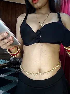 Snapshot of cute_dimple0 chatting on 04/10/26, 05:56 cute dimple0 online show from 04/10/26, 05:56