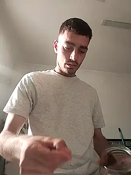 locuraypasion00 online show from 04/08/26, 07:19