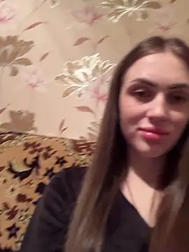AlinaLove3213 online show from 05/01/26, 06:56
