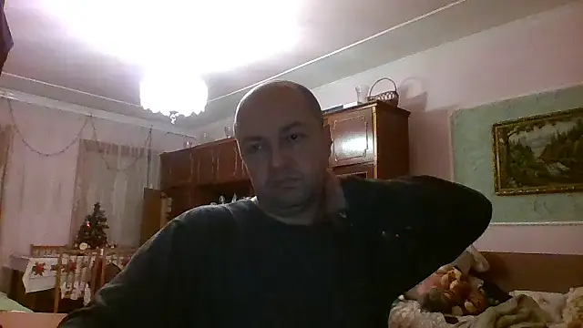 Snapshot of Luceriusbigass chatting on 12/07/24, 04:58 Luceriusbigass online show from 12/07/24, 04:58