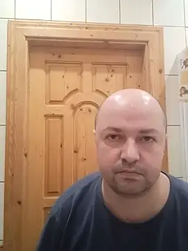 Snapshot of Luceriusbigass chatting on 02/03/25, 09:18 Luceriusbigass online show from 02/03/25, 09:18