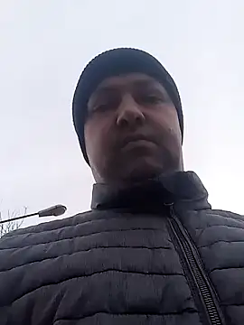 Snapshot of Luceriusbigass chatting on 03/10/25, 11:10 Luceriusbigass online show from 03/10/25, 11:10