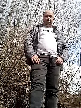 Snapshot of Luceriusbigass chatting on 03/12/25, 11:20 Luceriusbigass online show from 03/12/25, 11:20