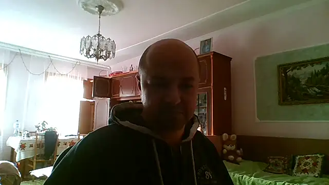 Snapshot of Luceriusbigass chatting on 12/14/25, 11:59 Luceriusbigass online show from 12/14/25, 11:59