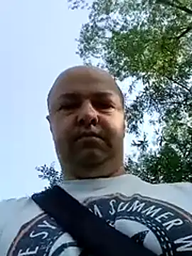 Snapshot of Luceriusbigass chatting on 06/26/26, 05:01 Luceriusbigass online show from 06/26/26, 05:01