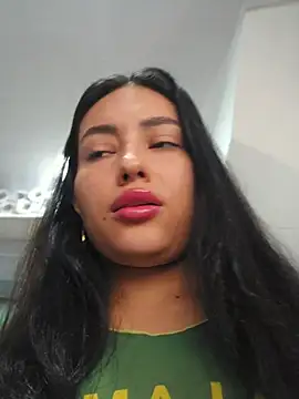 VioletRousee online show from 07/17/26, 02:13