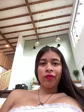 Snapshot of Kloe_zaf chatting on 04/09/26, 09:42 Kloe zaf online show from 04/09/26, 09:42