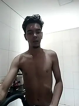 Heitorlira online show from 04/19/26, 04:28