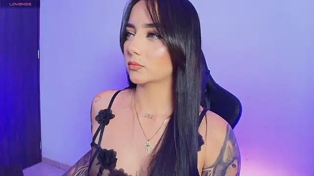 Snapshot of Megan_jacksonn_ chatting on 04/25/26, 12:35 Megan jacksonn online show from 04/25/26, 12:35