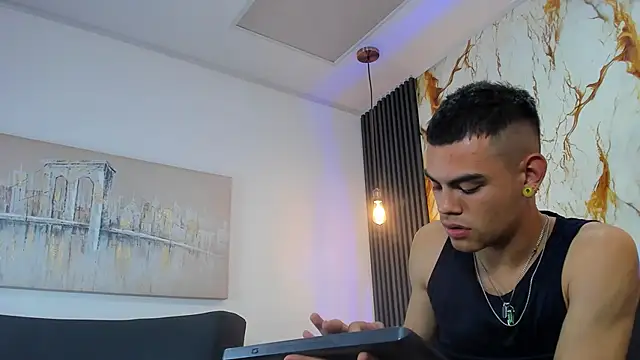 RomeoBoselli   online show from 05/14/26, 08:26
