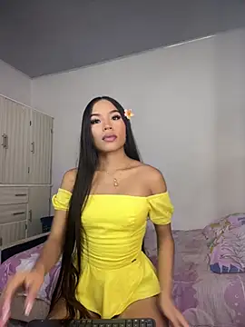 pocahontasbaby  online show from 04/24/26, 11:51