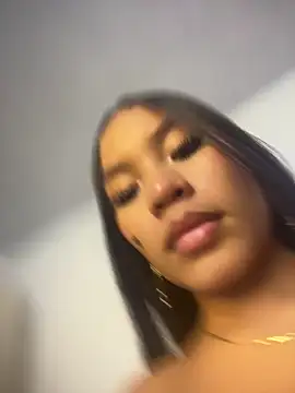 pocahontasbaby  online show from 05/22/26, 04:41