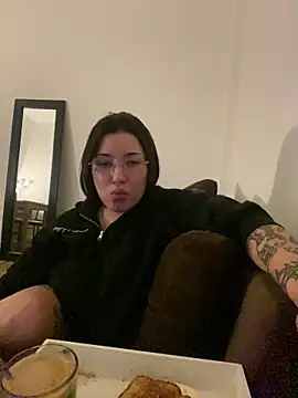 cherryxxox online show from 05/01/26, 09:41