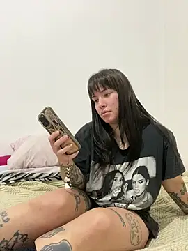 cherryxxox online show from 05/12/26, 12:19