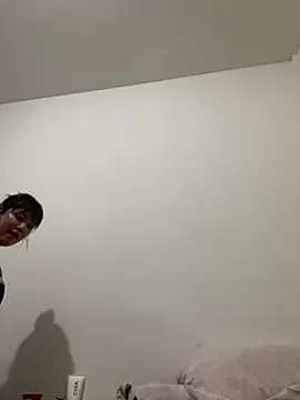 cherryxxox online show from 05/17/26, 01:25