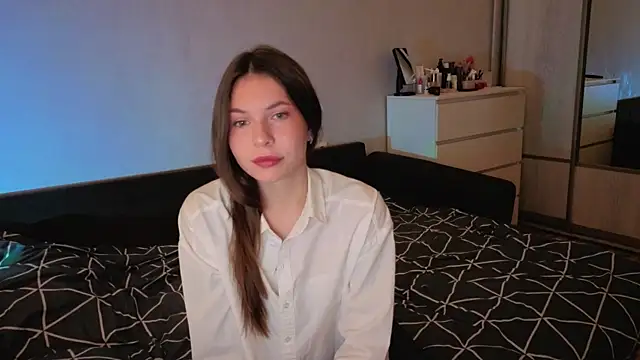 Wanna see uFII online show from 05/19/26, 04:35