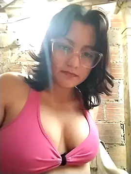 sienna elara online show from 04/28/26, 10:53