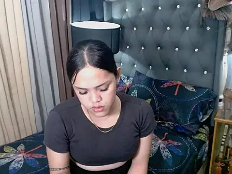 yhanachoii online show from 06/16/26, 08:00