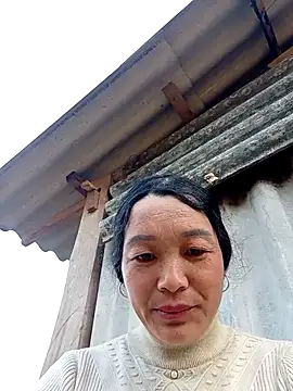 vanlucky2 online show from 05/04/26, 11:34
