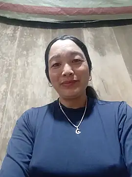 Snapshot of vanlucky2 chatting on 07/03/26, 02:23 vanlucky2 online show from 07/03/26, 02:23