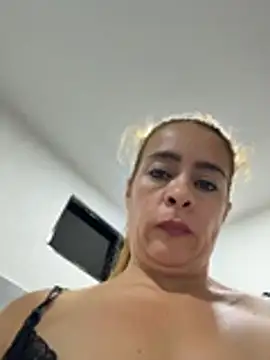 Natigoonzalez online show from 05/31/26, 01:58