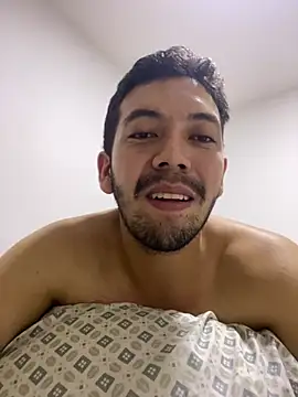 oskrarmop online show from 04/14/26, 03:34