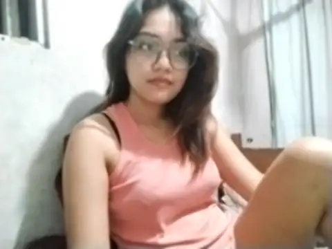 OliviaCarchi online show from 07/10/26, 10:40