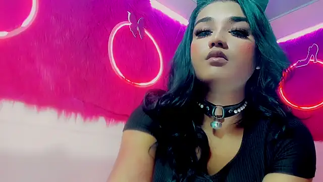 Mia dasilva  online show from 04/17/26, 07:17