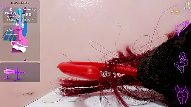 Mia dasilva  online show from 07/10/26, 07:05