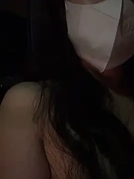 Tieu Vy online show from 04/09/26, 06:24