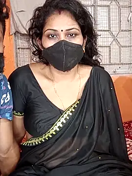 hornycouple096 online show from 05/05/26, 08:39