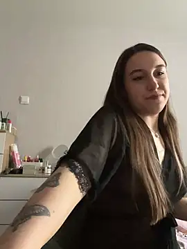 RiannaBrown online show from 04/13/26, 03:01