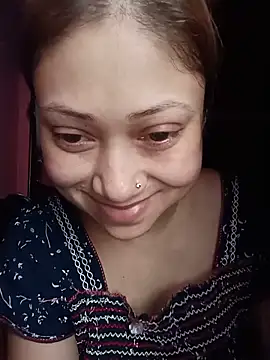 Snapshot of Hot_Soniya_08 chatting on 06/14/26, 08:05 Hot Soniya 08 online show from 06/14/26, 08:05