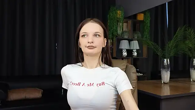 Alice Mey online show from 04/12/26, 04:28