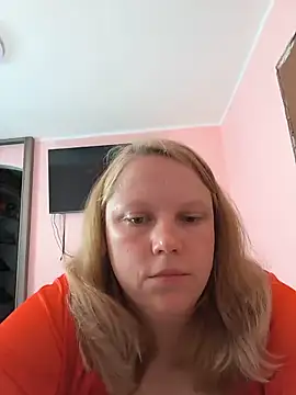 Snapshot of wildaurax chatting on 05/28/26, 06:21 wildaurax online show from 05/28/26, 06:21