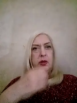 Julia20X online show from 04/28/26, 09:53