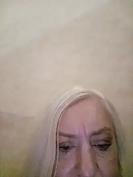 Julia20X online show from 07/01/26, 09:33