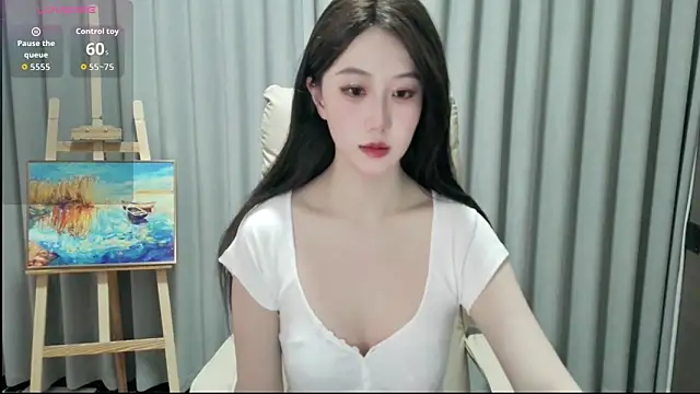 Snapshot of LUNYI-CC chatting on 06/08/26, 11:54 LUNYI-CC online show from 06/08/26, 11:54